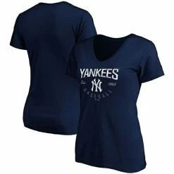 Women's Fanatics Branded Navy New York Yankees Plus Size Live For It Crossover V-Neck T-Shirt 3 Women's Fanatics Branded Navy New York Yankees Plus Size Live For It Crossover V-Neck T-Shirt -Metaverse shop unnamed file 11538