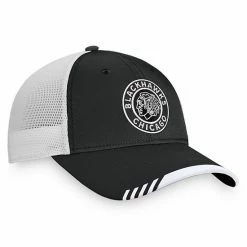 Men's Fanatics Branded Black/White Chicago Blackhawks Authentic Pro Locker Room Logo Trucker Snapback Hat 5 Men's Fanatics Branded Black/White Chicago Blackhawks Authentic Pro Locker Room Logo Trucker Snapback Hat -Metaverse shop unnamed file 31478